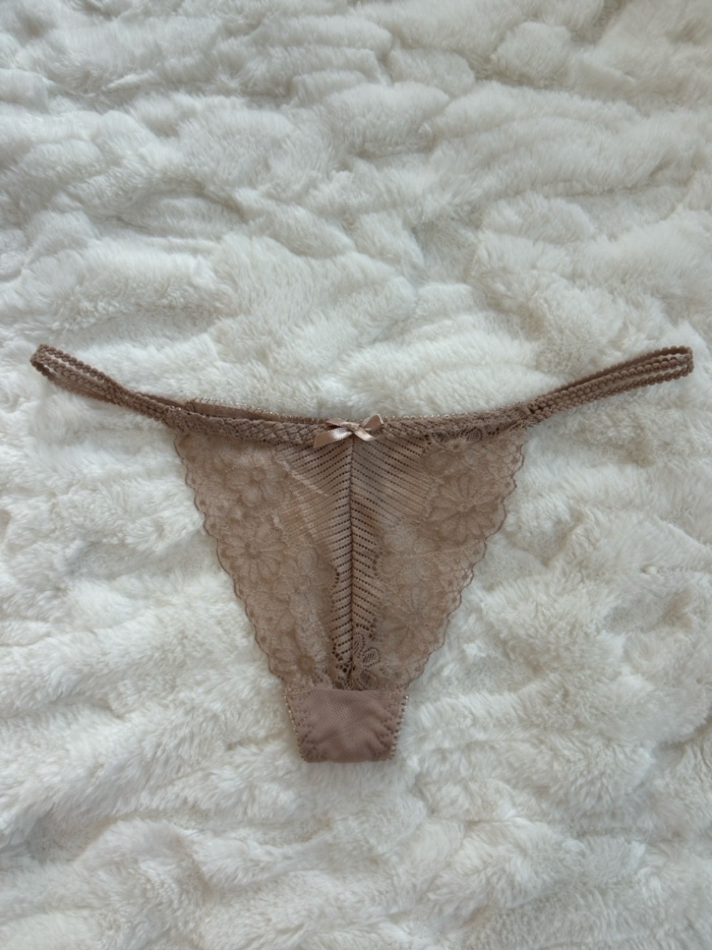 Lace Thong Panty XL